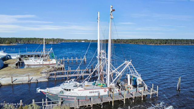 16 Elm Street, Vandemere, NC 28587