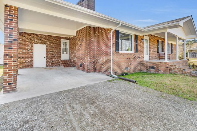 16 Elm Street, Vandemere, NC 28587