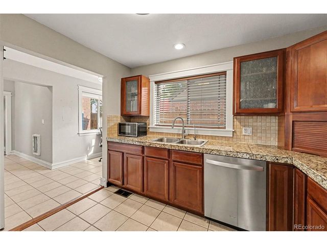 790 Holly St, Denver, CO 80220