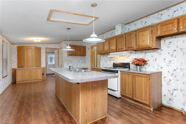 3256 Mebane Rogers Road, Burlington, NC 27217