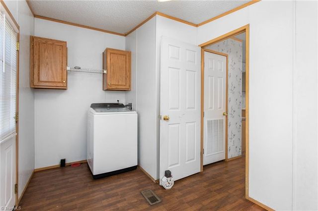 3256 Mebane Rogers Road, Burlington, NC 27217