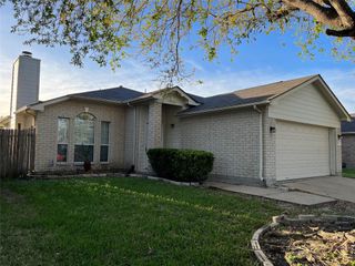 4018 Teal Run Meadows Drive, Fresno, TX 77545
