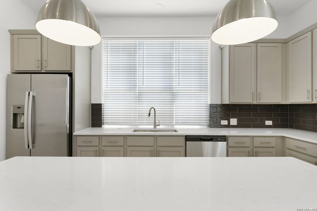 3523 N Loop 1604 E Unit 2301, San Antonio, TX 78247