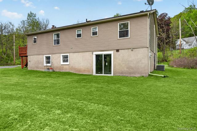 492 Newport Bridge Road, Pine Island, NY 10969