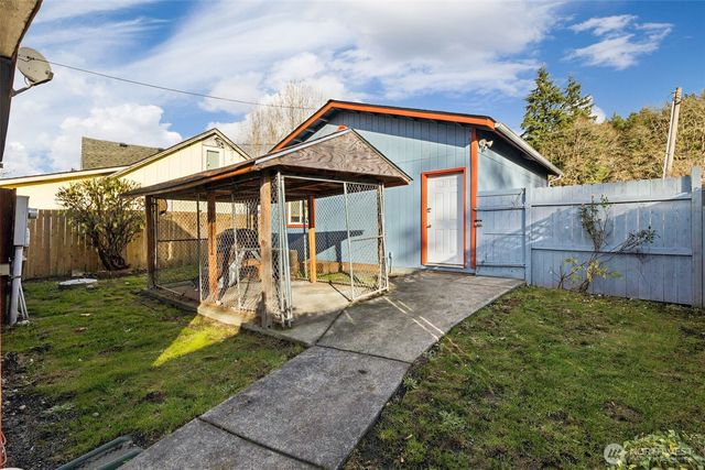 649 State Highway 507 S, Tenino, WA 98589