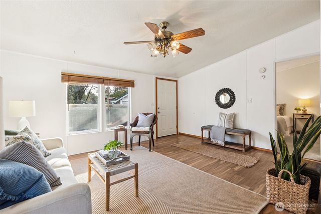 649 State Highway 507 S, Tenino, WA 98589