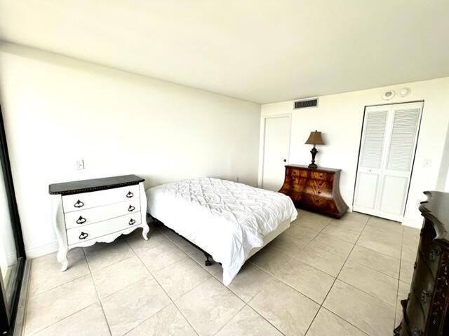 5600 N Flagler Drive 1803, West Palm Beach, FL 33407