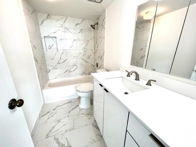 5600 N Flagler Drive 1803, West Palm Beach, FL 33407