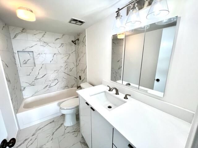 5600 N Flagler Drive 1803, West Palm Beach, FL 33407