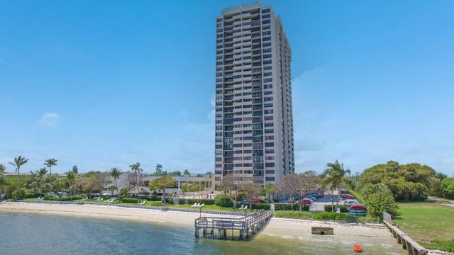 5600 N Flagler Drive 1803, West Palm Beach, FL 33407