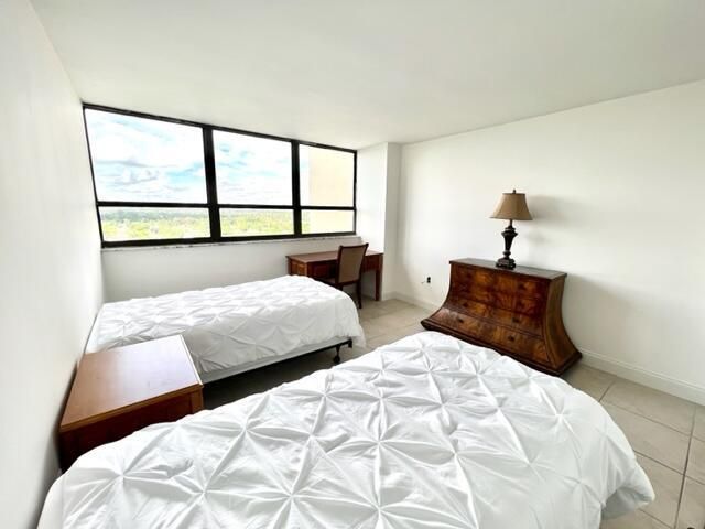 5600 N Flagler Drive 1803, West Palm Beach, FL 33407