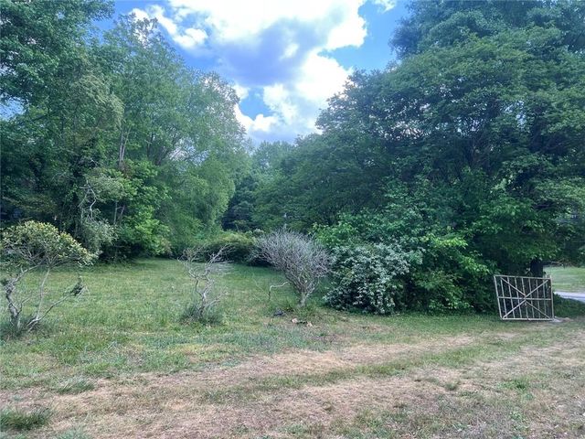 5884 Rockbridge Road, Stone Mountain, GA 30087
