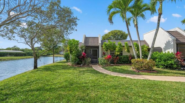 154 Lake Rebecca Drive, West Palm Beach, FL 33411