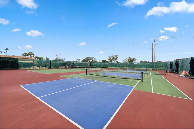 154 Lake Rebecca Drive, West Palm Beach, FL 33411