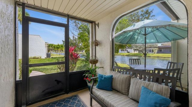 154 Lake Rebecca Drive, West Palm Beach, FL 33411