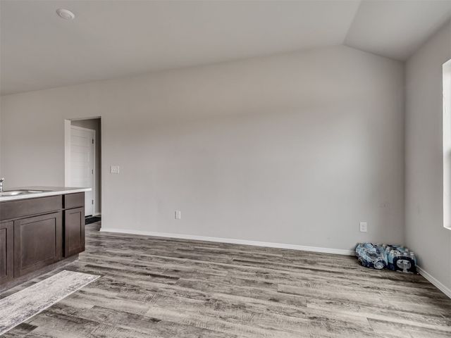 695 Foxtail Drive, Newcastle, OK 73065