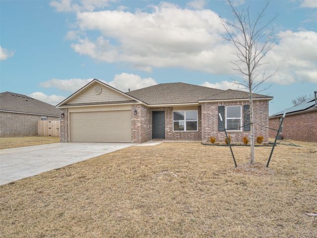 695 Foxtail Drive, Newcastle, OK 73065