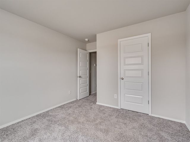 695 Foxtail Drive, Newcastle, OK 73065