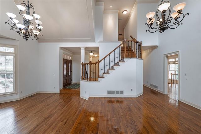 6215 Bannerhorn Run, Alpharetta, GA 30005