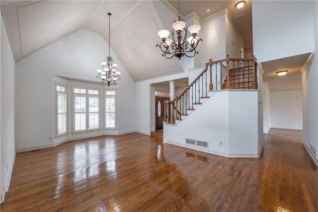 6215 Bannerhorn Run, Alpharetta, GA 30005