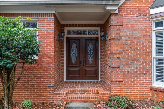 6215 Bannerhorn Run, Alpharetta, GA 30005