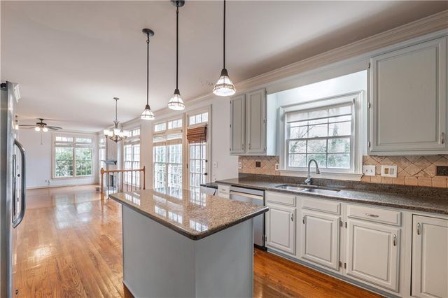 6215 Bannerhorn Run, Alpharetta, GA 30005