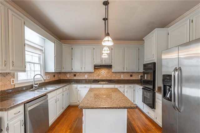 6215 Bannerhorn Run, Alpharetta, GA 30005