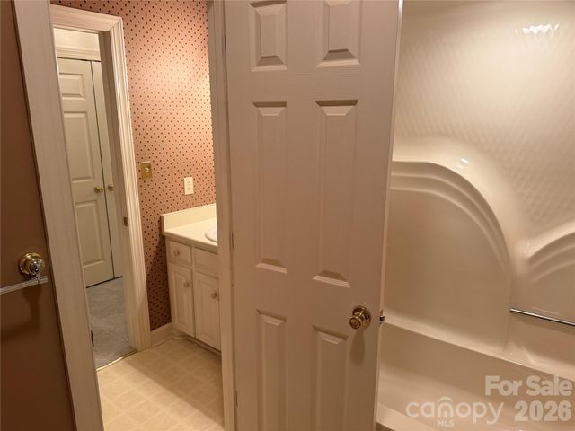 128 Temple Lane, Blacksburg, SC 29702