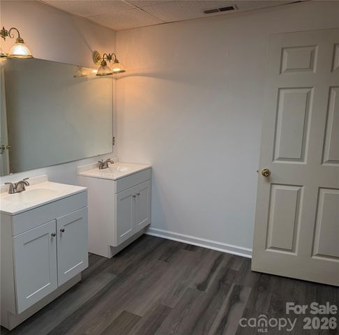 128 Temple Lane, Blacksburg, SC 29702