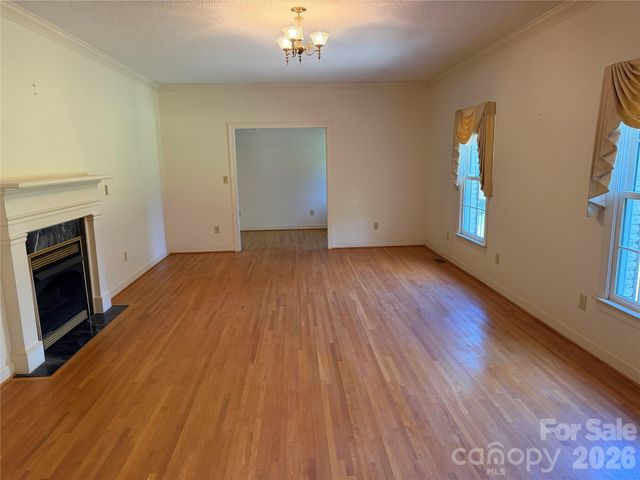 128 Temple Lane, Blacksburg, SC 29702