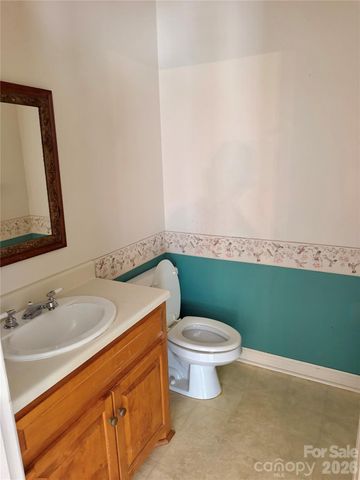 128 Temple Lane, Blacksburg, SC 29702