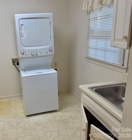 128 Temple Lane, Blacksburg, SC 29702