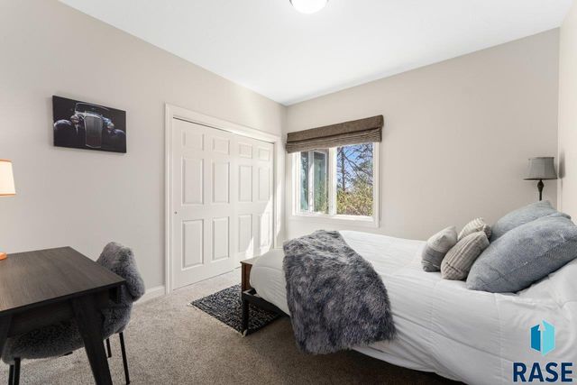 3557 S Spencer Blvd Boulevard, Sioux Falls, SD 57103