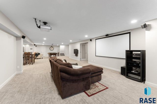 3557 S Spencer Blvd Boulevard, Sioux Falls, SD 57103
