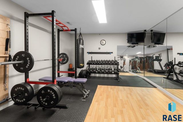 3557 S Spencer Blvd Boulevard, Sioux Falls, SD 57103