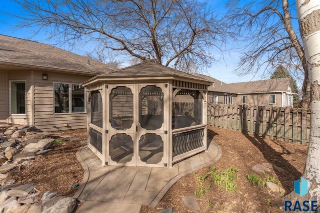 3557 S Spencer Blvd Boulevard, Sioux Falls, SD 57103