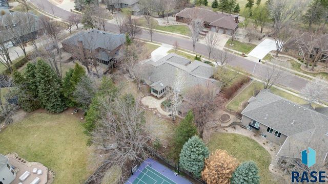 3557 S Spencer Blvd Boulevard, Sioux Falls, SD 57103