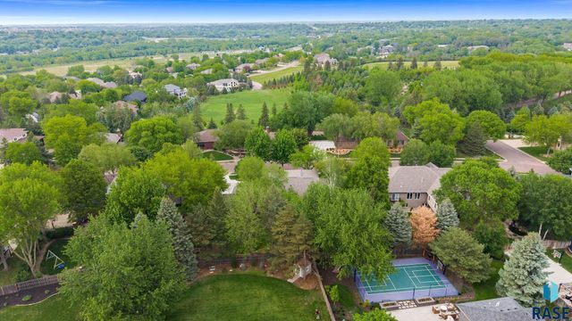 3557 S Spencer Blvd Boulevard, Sioux Falls, SD 57103