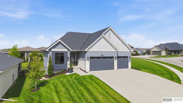 2316 N 182nd Avenue, Elkhorn, NE 68022