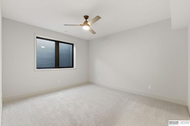 2316 N 182nd Avenue, Elkhorn, NE 68022