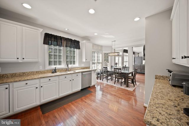 7705 RIDGEPARK CT, Springfield, VA 22153