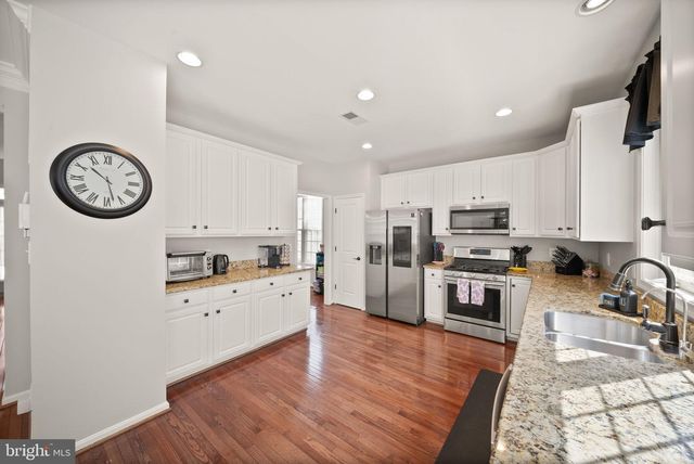 7705 RIDGEPARK CT, Springfield, VA 22153