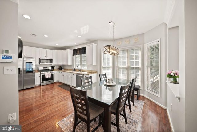 7705 RIDGEPARK CT, Springfield, VA 22153