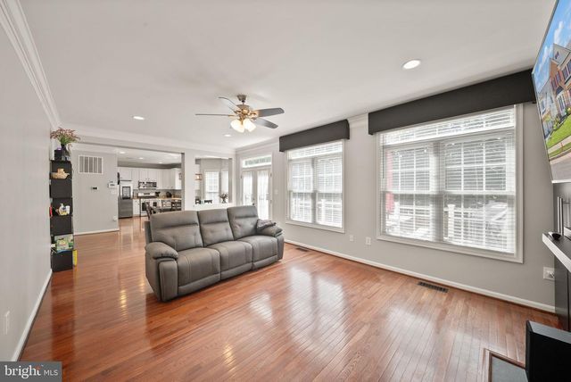 7705 RIDGEPARK CT, Springfield, VA 22153