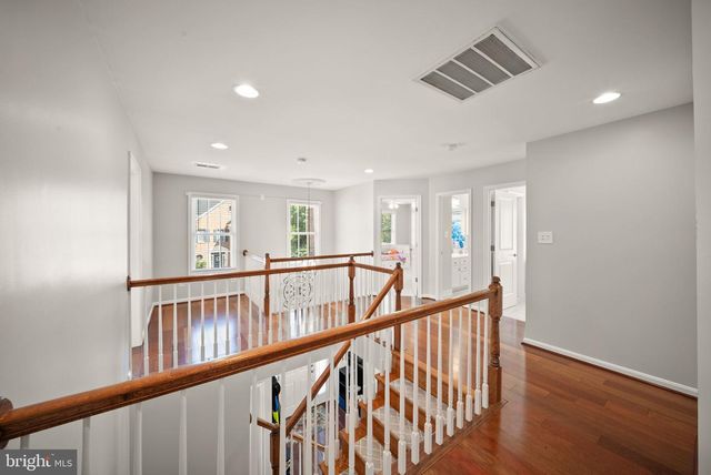 7705 RIDGEPARK CT, Springfield, VA 22153