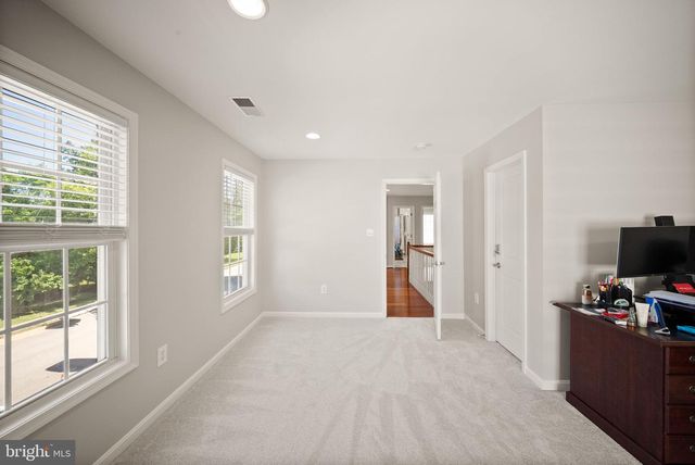 7705 RIDGEPARK CT, Springfield, VA 22153