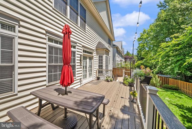 7705 RIDGEPARK CT, Springfield, VA 22153