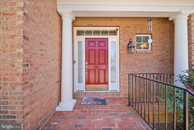 7705 RIDGEPARK CT, Springfield, VA 22153