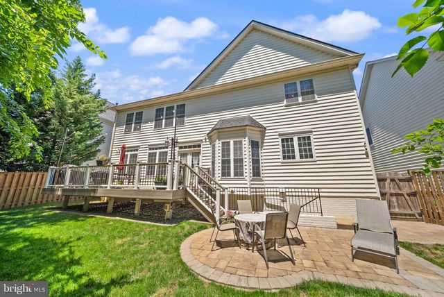 7705 RIDGEPARK CT, Springfield, VA 22153