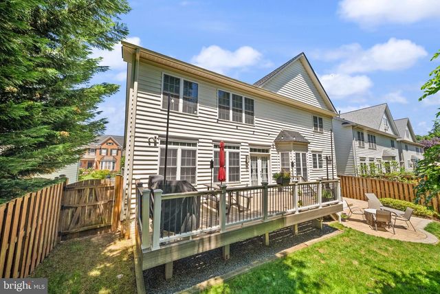 7705 RIDGEPARK CT, Springfield, VA 22153